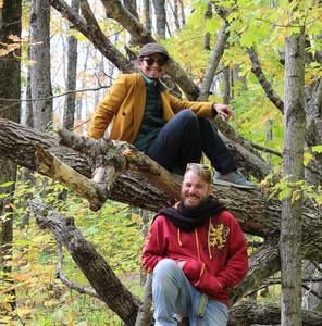 Meet your Posher, Carlos